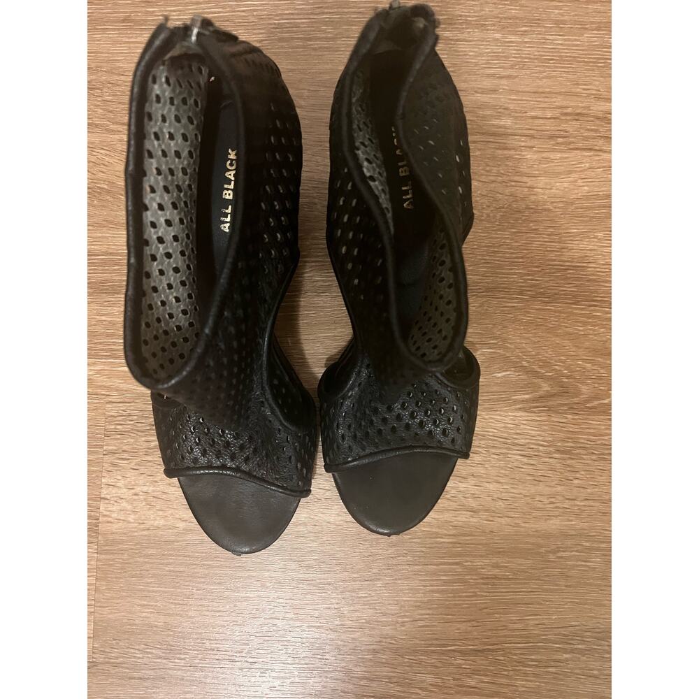 All Black Women's Wedge Toeless Booties Size 8.5 - Picture 7 of 15